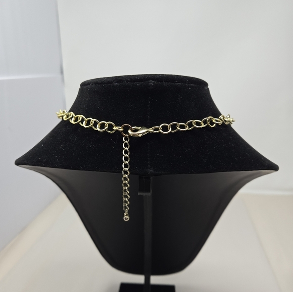 Sand Dollar Gold Tone Womens Necklace Dangle Adjustable Bold-Beautiful Versatile - Picture 7 of 9